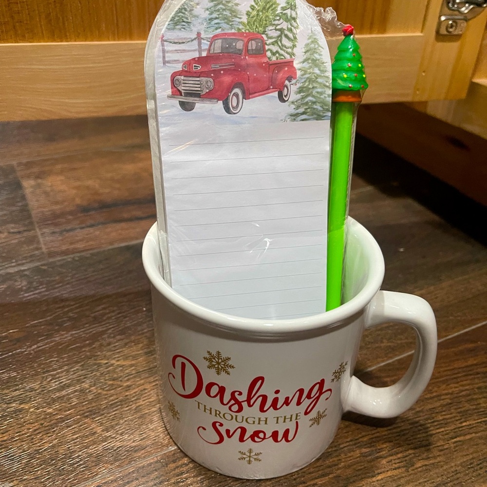 Christmas Mug with Notepad and Pencil Set